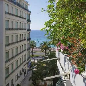 Le Capitole Apartment