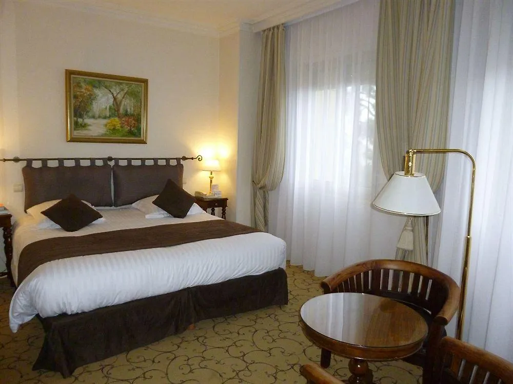 Hotel Petit Palais Nice