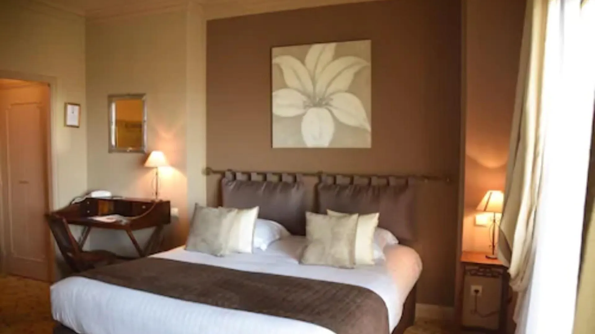 Hotel Petit Palais Nice France