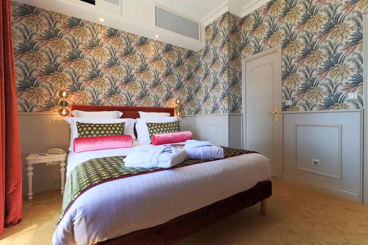 Hotel Petit Palais Nice