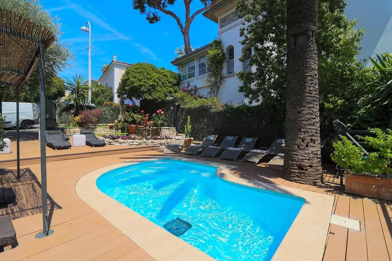 Hotel Petit Palais Nice France