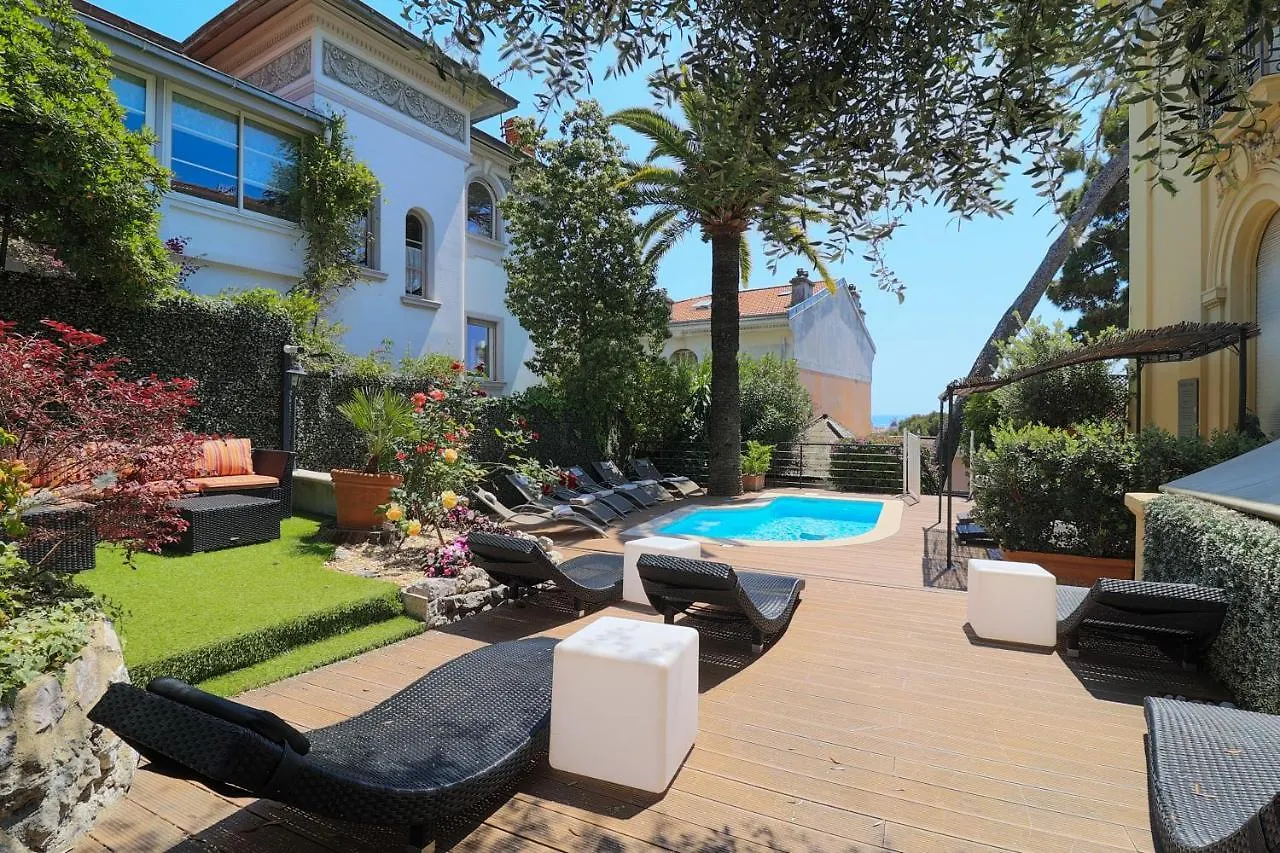 Hotel Petit Palais Nice