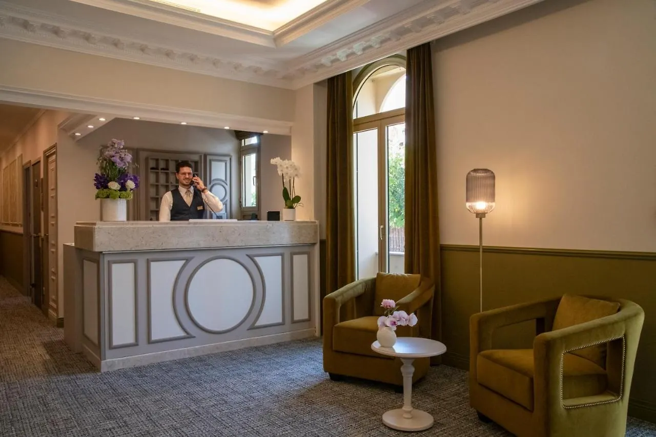Hotel Petit Palais Nice