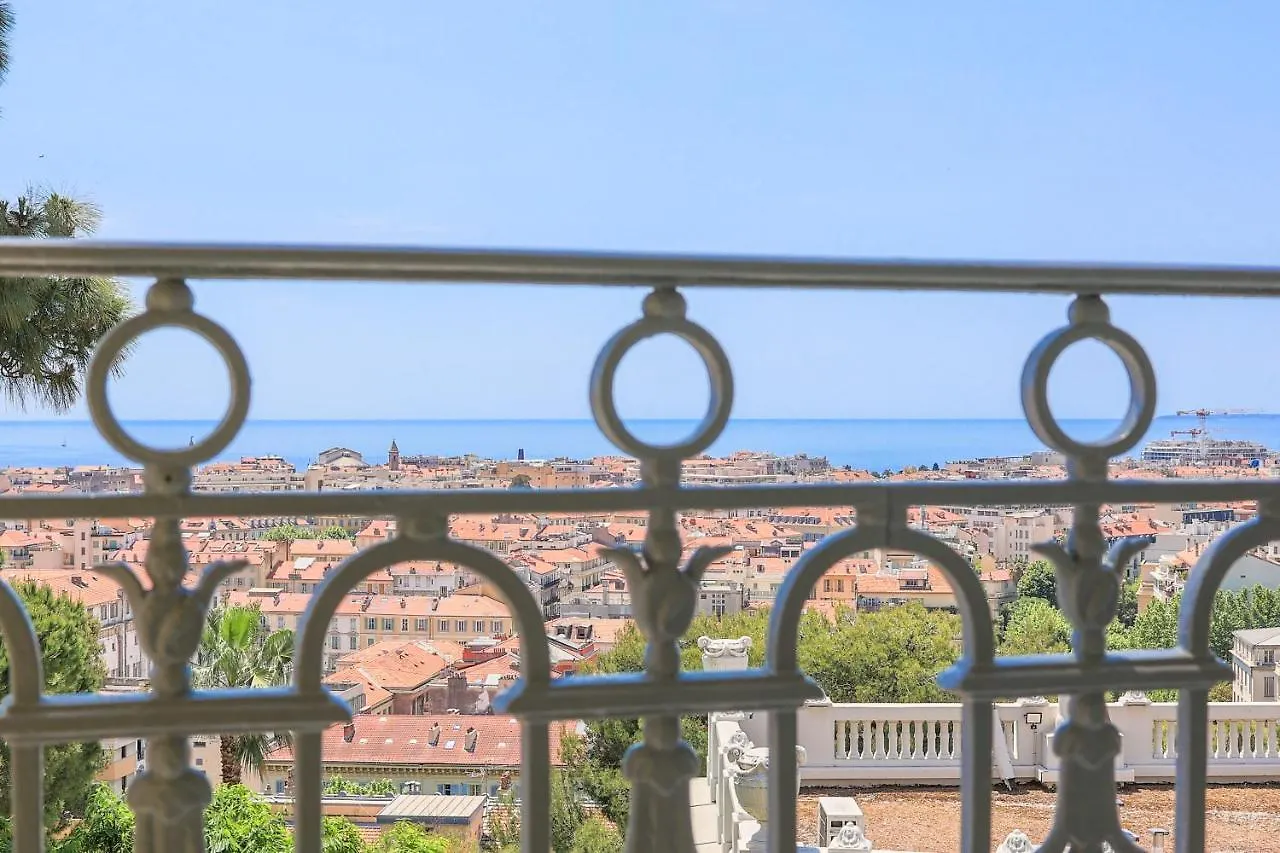 Hotel Petit Palais Nice